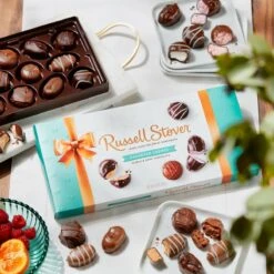 Assorted Cremes, 9.4 Oz. Box -Sweet Gift Shop 077260044044 4404d 9.4oz copperbowline creams sil1