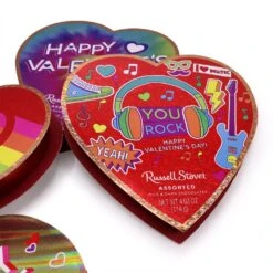 Assorted Chocolates Tween Heart Box, 4.03 Oz. 10 Assorted Chocolates Tween Heart Box, 4.03 Oz. -Sweet Gift Shop 52f60e35d6839126148771e36cd20f0b5b654a6d1ada64f70069dc6844b4eb99